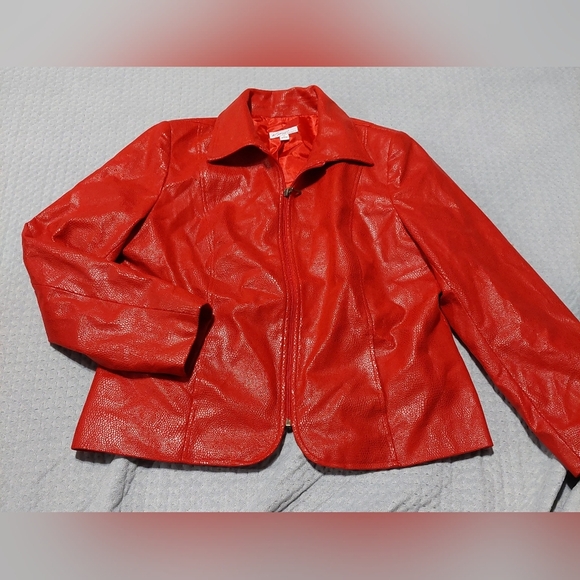 Kim Rogers Vibrant Red Leather Jacket - Picture 1 of 3